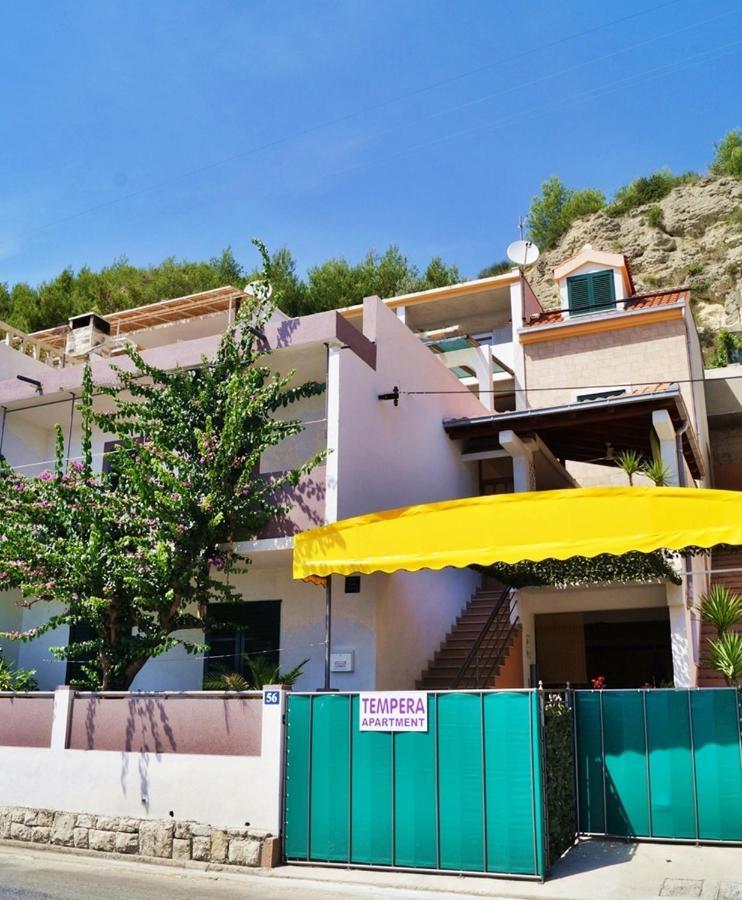 Apartments By The Sea Krilo Jesenice, Omis - 15145 Jesenice  Eksteriør billede